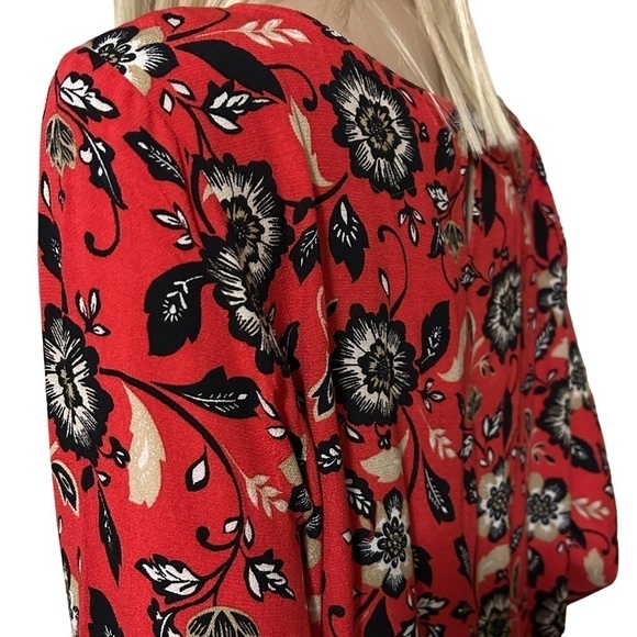 J. Jill Tunic Top Red Floral Filigree Viscose Rayon Boat Neck Keyhole Back - Picture 8 of 16